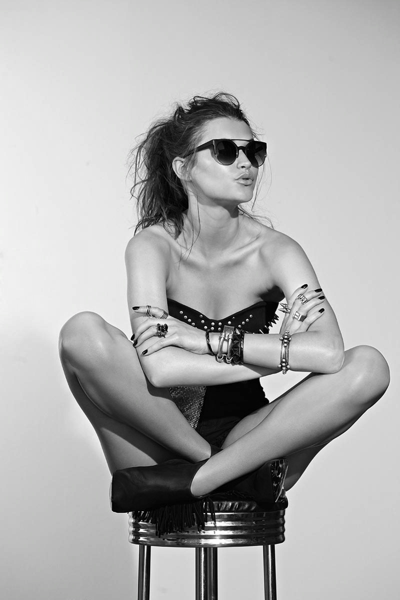 Sassy girls in Guatemala — step in, relax, and chat live