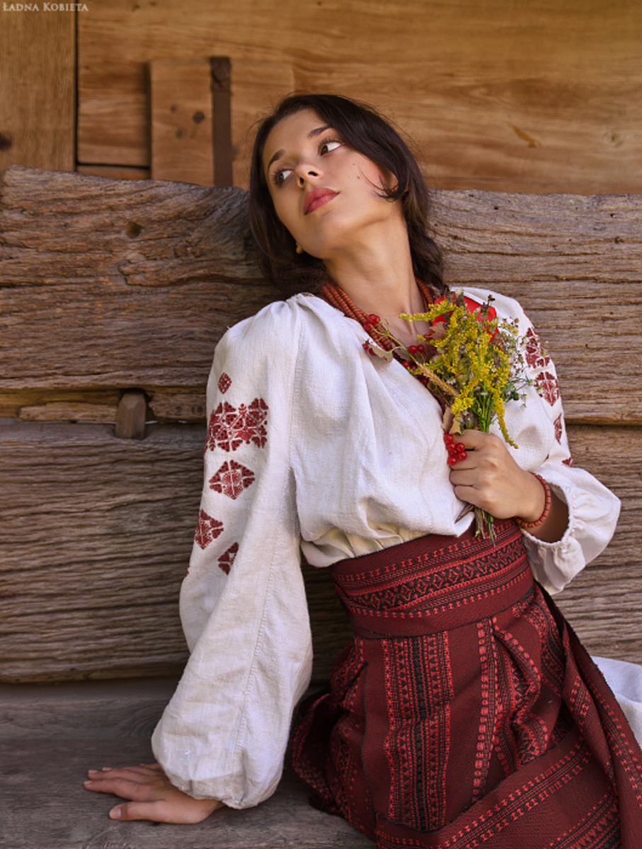 Girls in Slavic costumes in Guatemala