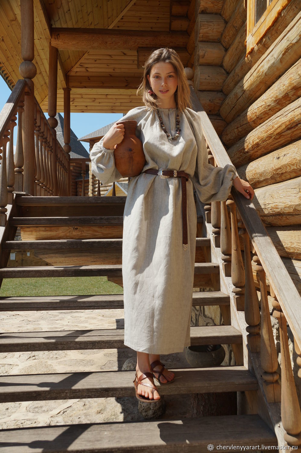 Girls in Slavic costumes in Guatemala